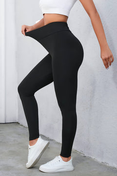 Photo: Criss-Cross Waist Sculpt Leggings | Seoden London — view 3