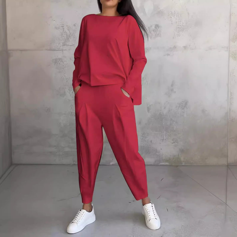 Photo: Milano Sweatshirt & Jogger Lounge Set | Seoden London