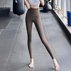 Photo: Nordic Fleece-Lined Thermal Leggings | Seoden London — view 2
