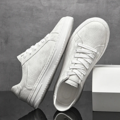 London Classic Sneaker thumbnail