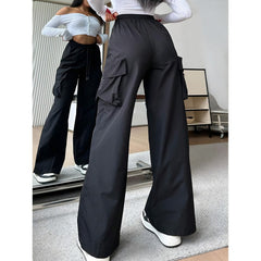 Photo: Beatrice Wide-Leg Cargo Trousers | Seoden London — view 4