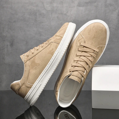 London Classic Sneaker thumbnail