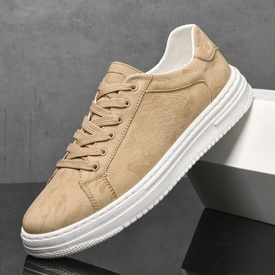 London Classic Sneaker thumbnail