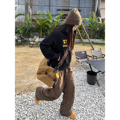 Photo: Women's Pleated Cotton Cargo Trousers | Seoden London — view 5
