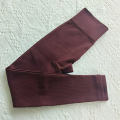 Photo: Mirei Seamless Yoga Leggings | Seoden London — view 6