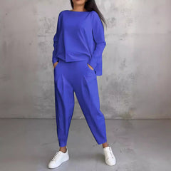 Photo: Milano Sweatshirt & Jogger Lounge Set | Seoden London — view 2