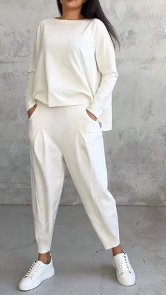 Photo: Milano Sweatshirt & Jogger Lounge Set | Seoden London — view 5
