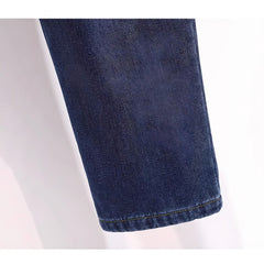 Photo: Women's Plus Size Relaxed Tapered Jeans | Seoden London — view 3