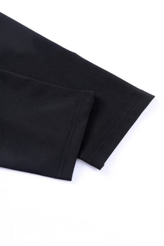 Photo: Criss-Cross Waist Sculpt Leggings | Seoden London — view 15
