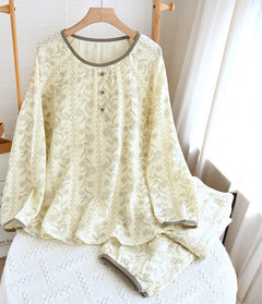 Photo: Women's Soft Cotton Pyjama Set | Seoden London — view 4