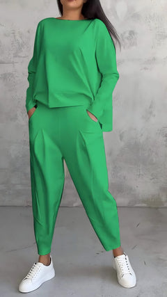 Photo: Milano Sweatshirt & Jogger Lounge Set | Seoden London — view 7