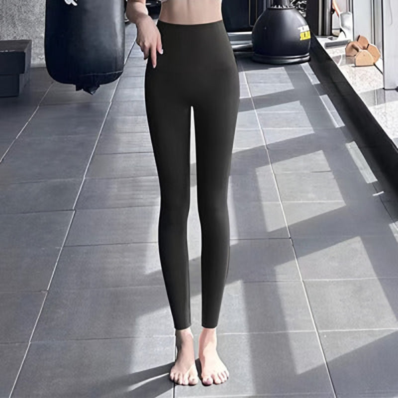 Photo: Nordic Fleece-Lined Thermal Leggings | Seoden London