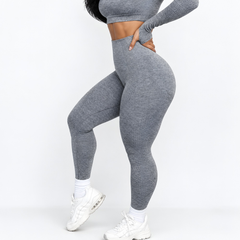 Photo: Energy Seamless Scrunch Leggings | Seoden London — view 4